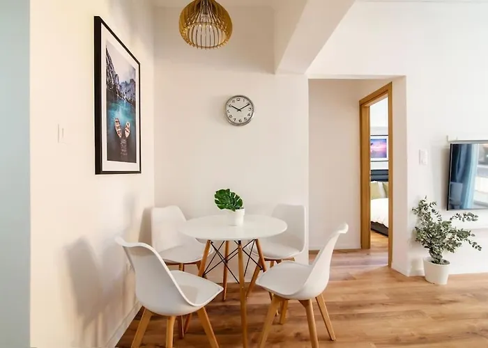 Kelly\'S Urban Home - 5 Mins Walk To Acropolis