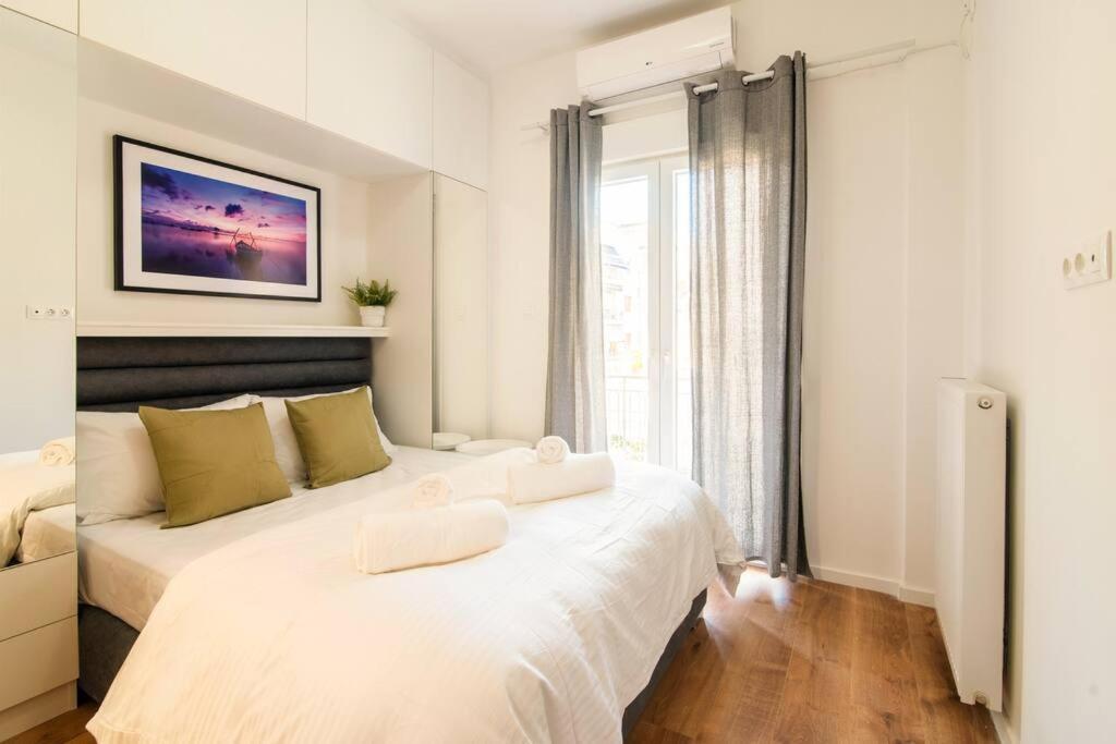 Kelly's Urban - 5 Mins Walk To Acropolis Apartment *