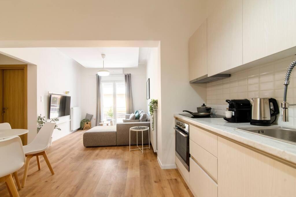 Kelly's Urban - 5 Mins Walk To Acropolis Apartment Athens